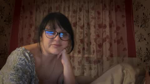 Snapshot of stellarteam chatting on November 2025 06:51:01 PM StellarTeam online show from November 2025 06:51:01 PM