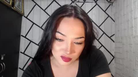 Snapshot of stellaven chatting on November 2025 02:11:01 AM Stellaven online show from November 2025 02:11:01 AM