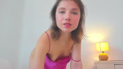 stellawells online show from January 2025 01:15:01 PM