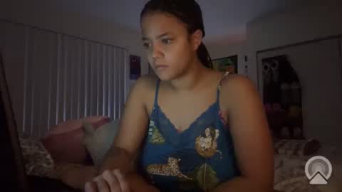 stells online show from November 2025 06:01:01 AM