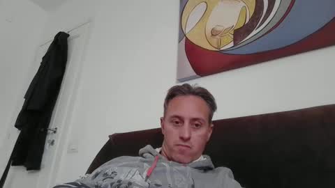 sten015 online show from November 2025 12:59:02 PM