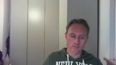 sten015 online show from December 2025 04:34:02 PM