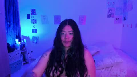 Stephanie  online show from December 2024 12:57:01 AM