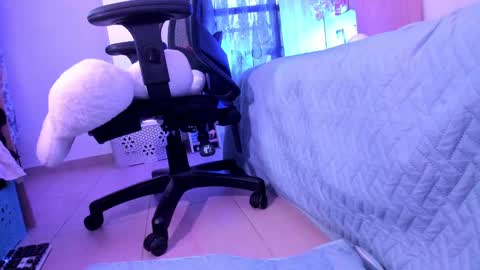 Stephanie  online show from February 2025 09:27:02 PM