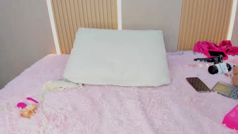 Snapshot of stephany_summer chatting on October 2025 04:58:01 AM Stephany online show from October 2025 04:58:01 AM