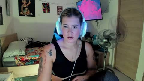 Stephany  independient model  online show from January 2025 03:54:02 AM