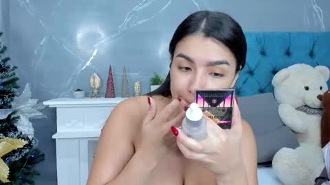 Stefanny online show from January 2026 12:47:01 AM