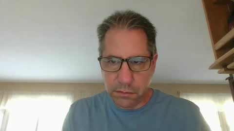 stephenhal9 online show from September 2025 08:32:02 PM