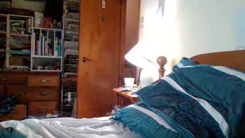 Snapshot of sterben13v chatting on September 2025 11:57:01 AM Ian23602 online show from September 2025 11:57:01 AM