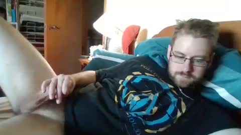 Snapshot of sterben13v chatting on October 2025 09:34:02 PM Ian23602 online show from October 2025 09:34:02 PM