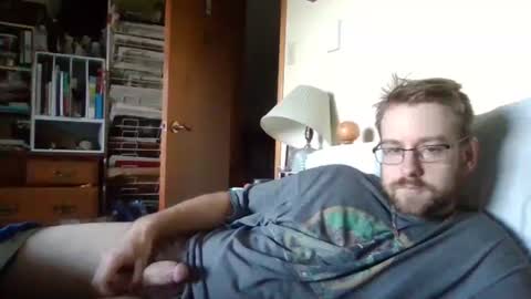 Snapshot of sterben13v chatting on October 2025 09:58:02 PM Ian23602 online show from October 2025 09:58:02 PM