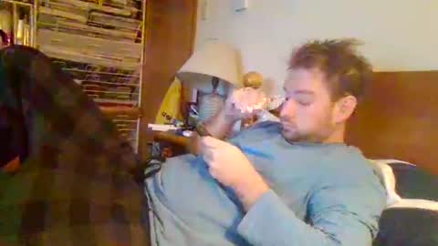 Snapshot of sterben13v chatting on November 2025 12:36:02 PM Ian23602 online show from November 2025 12:36:02 PM