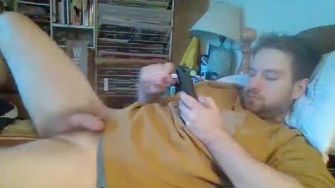 Snapshot of sterben13v chatting on November 2025 01:11:02 PM Ian23602 online show from November 2025 01:11:02 PM