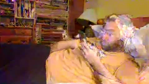 Snapshot of sterben13v chatting on December 2025 11:52:02 AM Ian23602 online show from December 2025 11:52:02 AM