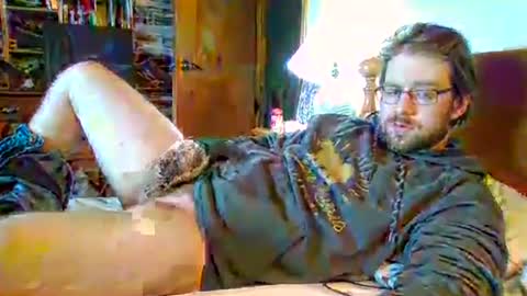 Ian23602 online show from May 2026 10:28:02 PM