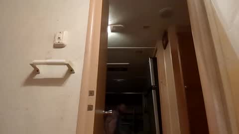 Snapshot of sterng123 chatting on March 2025 05:46:01 AM sterng123 online show from March 2025 05:46:01 AM