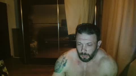 Snapshot of stevebulkzor chatting on June 2026 01:43:02 AM Steve Oakenshield son of John son of Vasyl online show from June 2026 01:43:02 AM