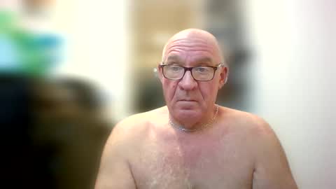 stevejons47 online show from February 2025 06:04:01 PM