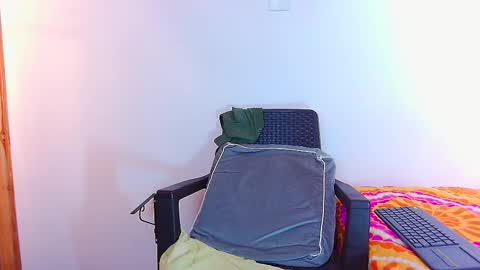 Snapshot of steven_modelo69 chatting on January 2025 05:41:02 AM steven_modelo69 online show from January 2025 05:41:02 AM