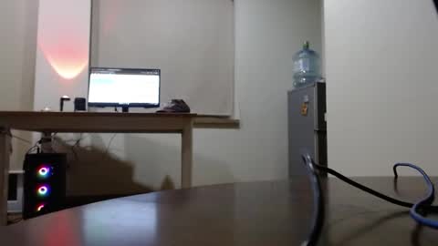 Snapshot of steveoceanbeanhuge chatting on January 2025 04:23:01 PM Alex online show from January 2025 04:23:01 PM