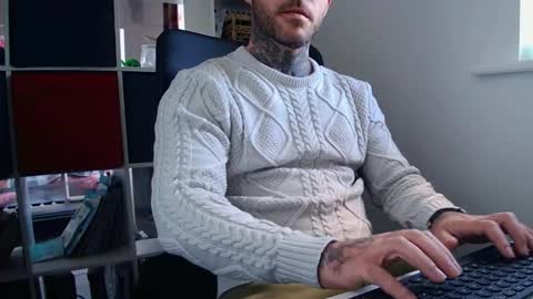 Snapshot of stevie_rae chatting on October 2025 04:02:02 PM stevie_rae online show from October 2025 04:02:02 PM