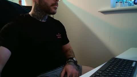 Snapshot of stevie_rae chatting on November 2025 04:42:01 PM stevie_rae online show from November 2025 04:42:01 PM