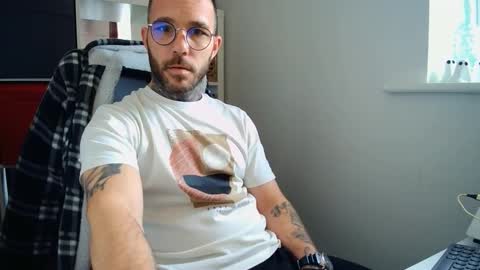 stevie_rae online show from November 2025 10:27:01 AM