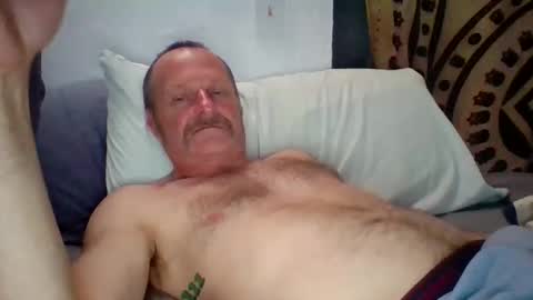 Snapshot of steviehard7 chatting on November 2025 06:41:02 AM steviehard7 online show from November 2025 06:41:02 AM