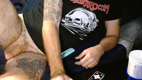 Snapshot of steviestiff chatting on December 2024 12:37:01 PM Steve online show from December 2024 12:37:01 PM