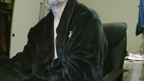 Chillguy online show from May 2026 04:40:01 AM