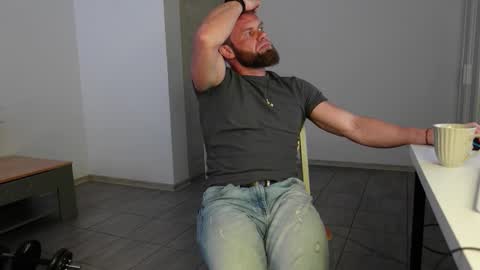 Snapshot of stewart_benzo chatting on February 2026 12:50:01 PM Stewart Barnz online show from February 2026 12:50:01 PM