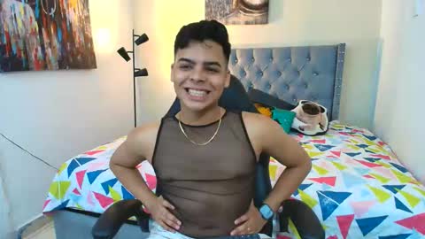 Snapshot of stewart_mateo_ chatting on September 2025 03:38:02 AM stewart online show from September 2025 03:38:02 AM