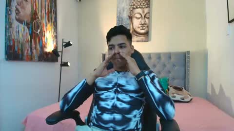 Snapshot of stewart_mateo_ chatting on September 2025 03:07:02 AM stewart online show from September 2025 03:07:02 AM