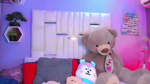 Snapshot of steyseequeen chatting on September 2025 07:57:02 AM Steisee Reyes online show from September 2025 07:57:02 AM