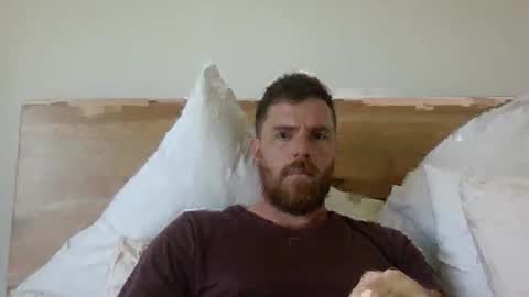 Snapshot of sticky_keyboard1234 chatting on October 2025 01:28:01 AM Josh online show from October 2025 01:28:01 AM