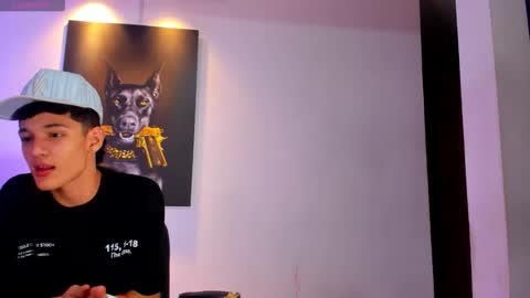 Snapshot of stiiveen_24cm chatting on November 2025 03:17:01 AM Stiven brendan online show from November 2025 03:17:01 AM