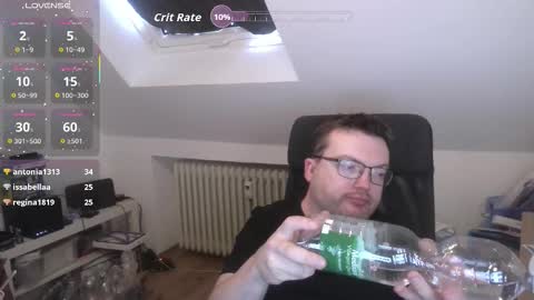 Snapshot of still_alive1985 chatting on November 2025 07:30:01 AM Oliver online show from November 2025 07:30:01 AM