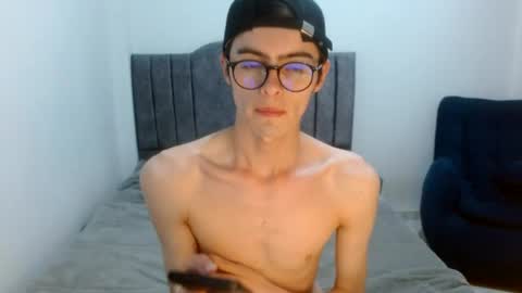 Snapshot of stiv_grant chatting on June 2026 01:10:02 PM stiv_grant online show from June 2026 01:10:02 PM