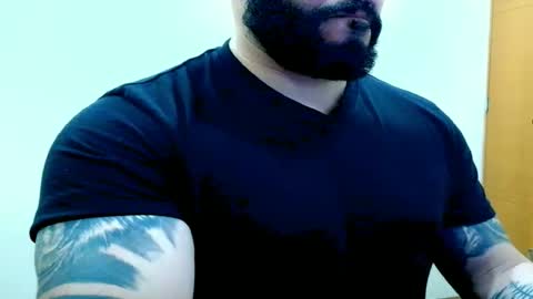 stiven253958 online show from May 2026 11:24:01 PM