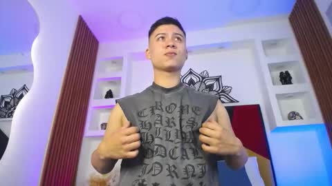 stiven online show from February 2026 12:28:02 PM