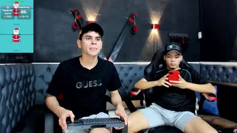 friends online show from December 2025 04:51:01 AM