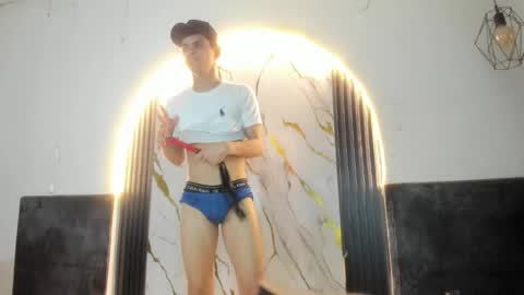 friends online show from February 2026 04:35:01 AM