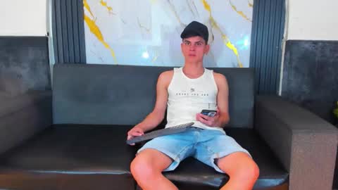 friends online show from March 2026 04:20:01 AM