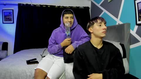 Stiven  online show from March 2026 06:35:02 AM