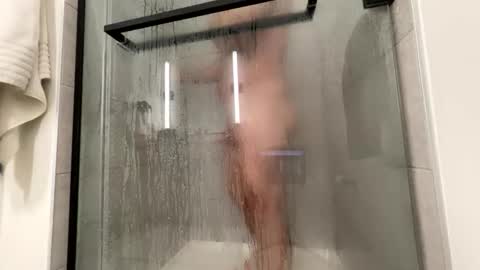 stlhotwifeguy online show from December 2025 07:07:01 PM