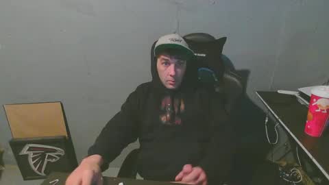 stonedpanda77 online show from December 2024 05:30:02 PM