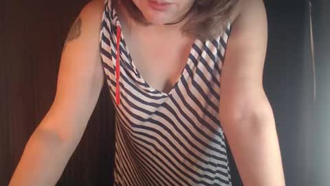 Snapshot of stonenipple chatting on November 2025 12:31:02 PM stonenipple online show from November 2025 12:31:02 PM