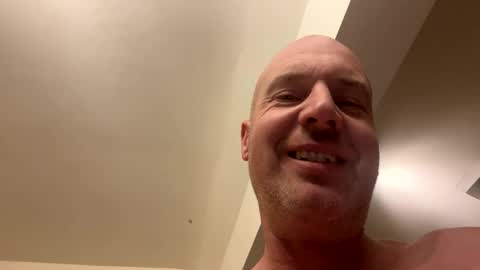 Snapshot of stoodley22 chatting on January 2026 04:00:02 PM Stoodley22 online show from January 2026 04:00:02 PM