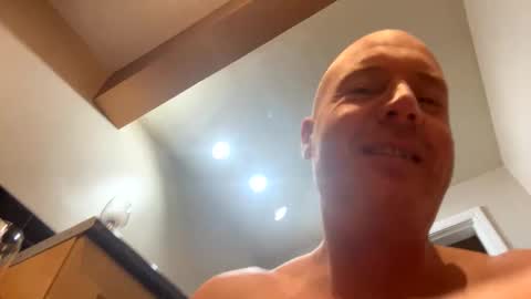 Snapshot of stoodley22 chatting on January 2026 05:45:02 AM Stoodley22 online show from January 2026 05:45:02 AM