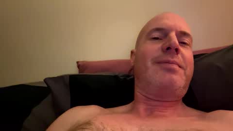 Snapshot of stoodley22 chatting on April 2026 08:17:01 PM Stoodley22 online show from April 2026 08:17:01 PM